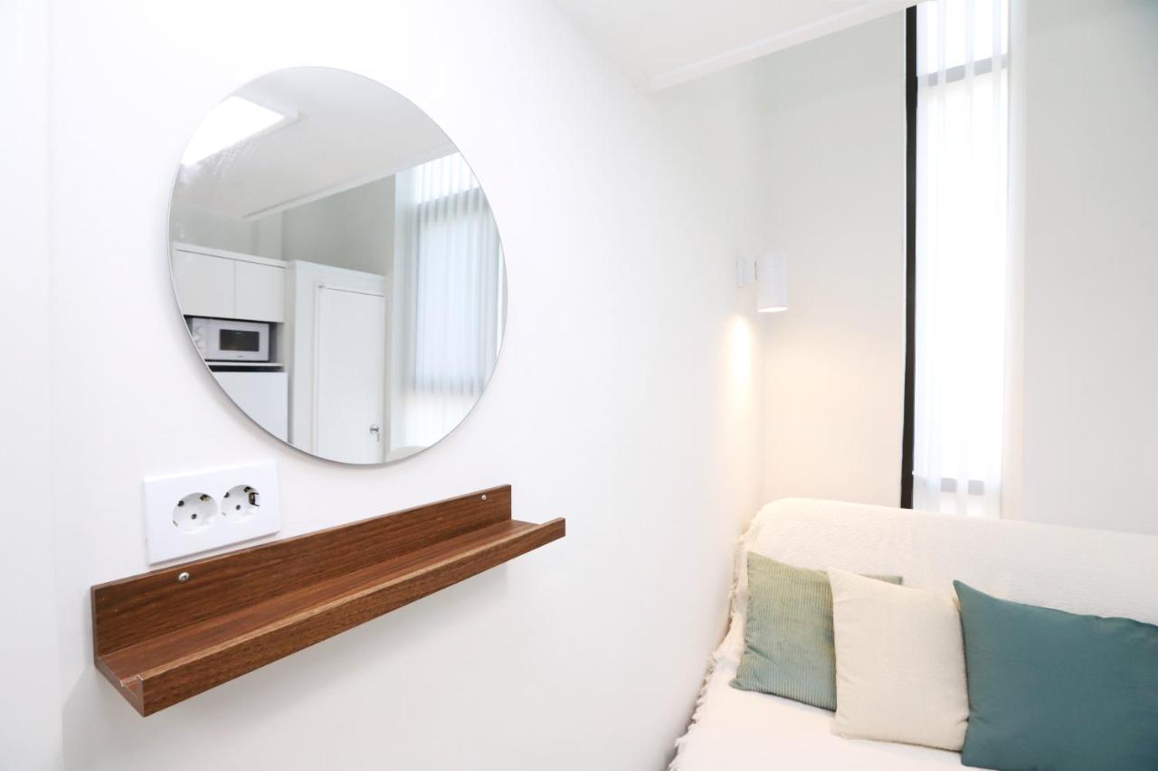 סיאול Apartment J Garden Myeongdong Station מראה חיצוני תמונה
