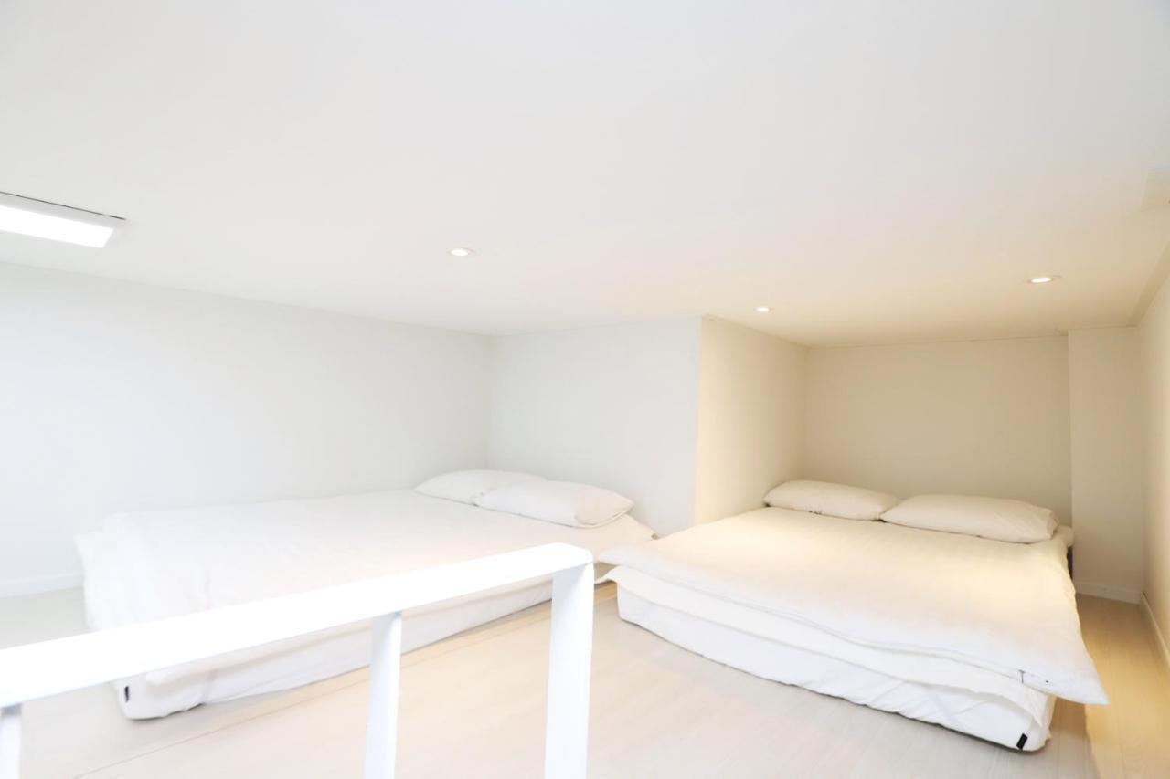 סיאול Apartment J Garden Myeongdong Station מראה חיצוני תמונה